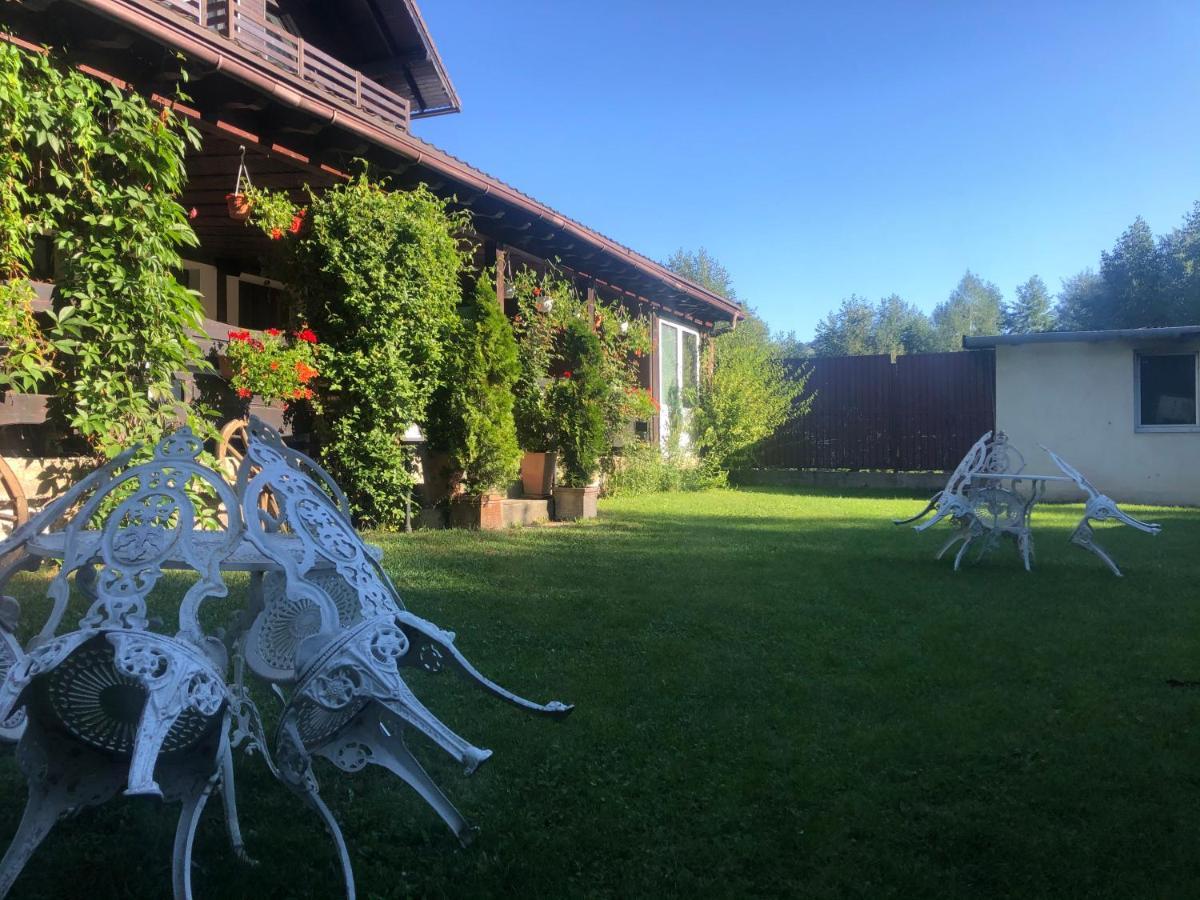 Hotel Boutique Garden Resort By Brancoveanu Моечу-де-Жос Экстерьер фото